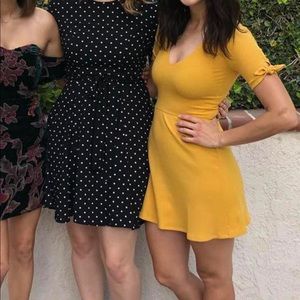 Reformation yellow mini dress size XS